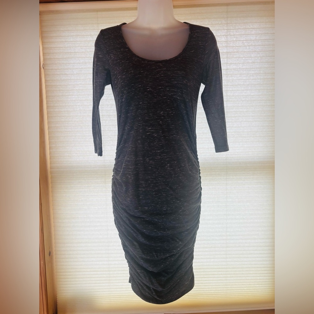 Ingrid & Isabel XS Maternity Bodycon Dress Ruched Sides 3/4 Sleeve Black Heather